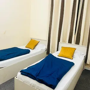  بيت شباب Short Term Tourist Place الإمارات العربية المتحدة